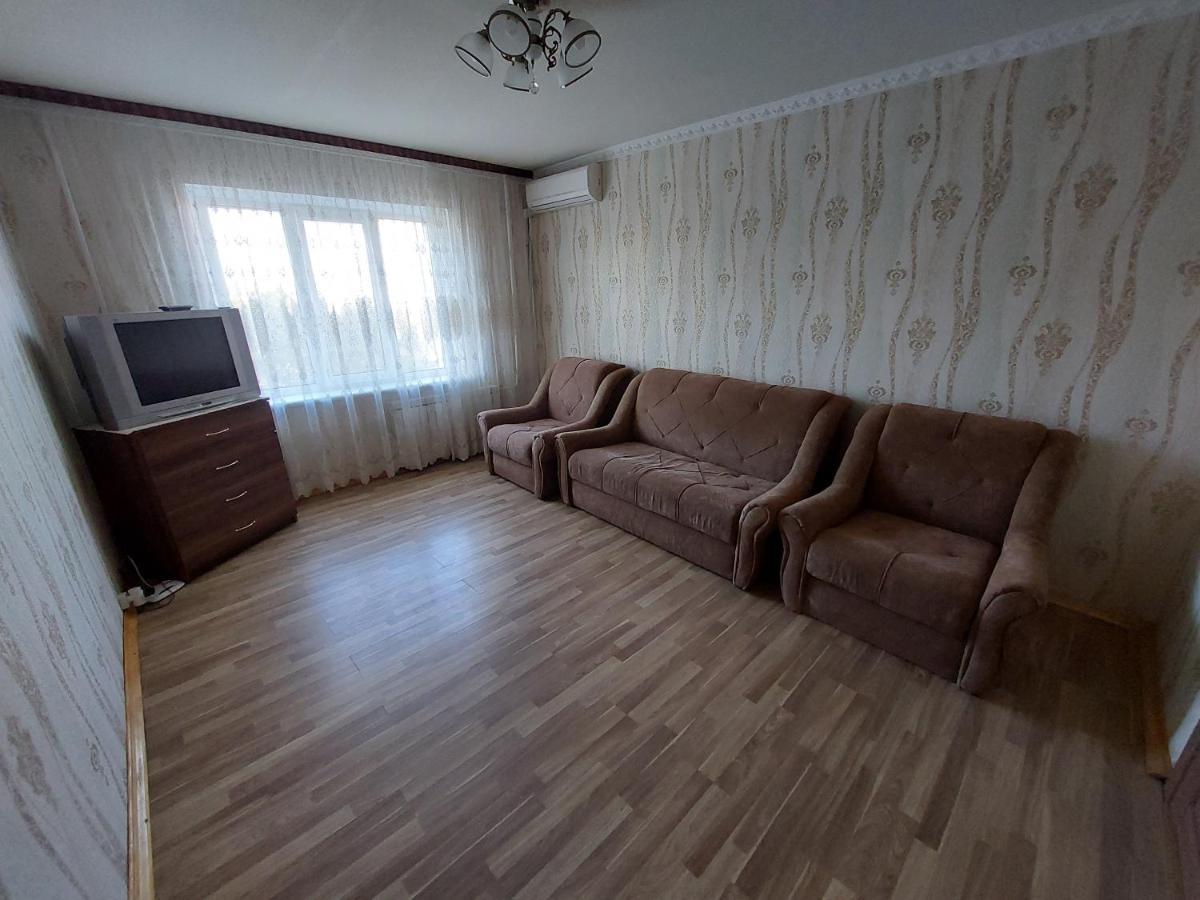 2К Апартаменты Ул.Ревуцкого 19/1 Kiev Bagian luar foto